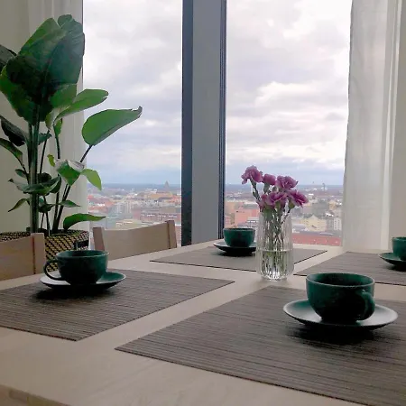 Spacious Corner With Sea View *